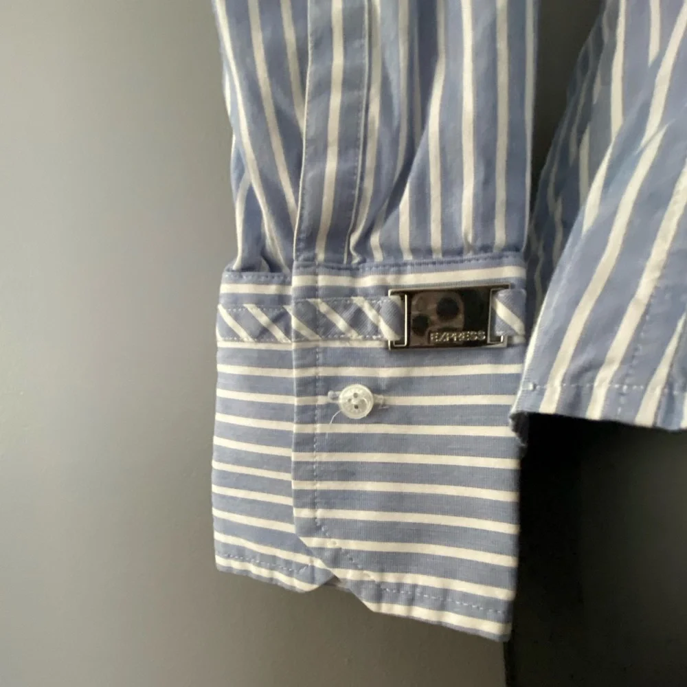 Express button down - Picture 2 of 2